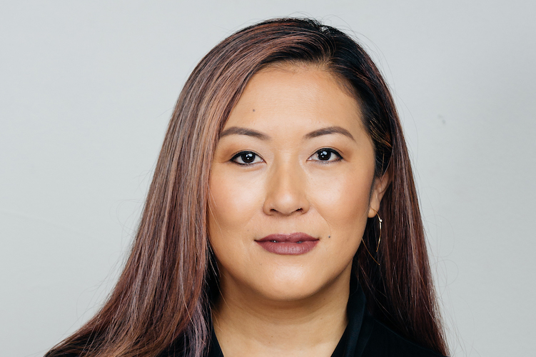 Alicia Cheung Headshot