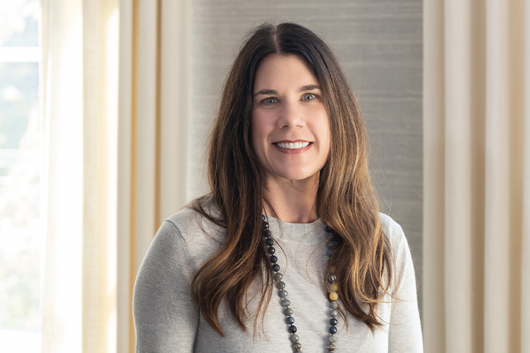 Glenna Stone Headshot