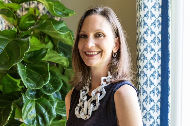 Marika Meyer Headshot